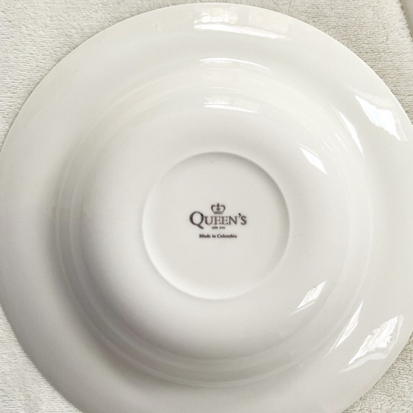 Queen’s China Toile Blue Flat Rim Soup Salad Bowls Set of Three 8.75” - Picture 6 of 15